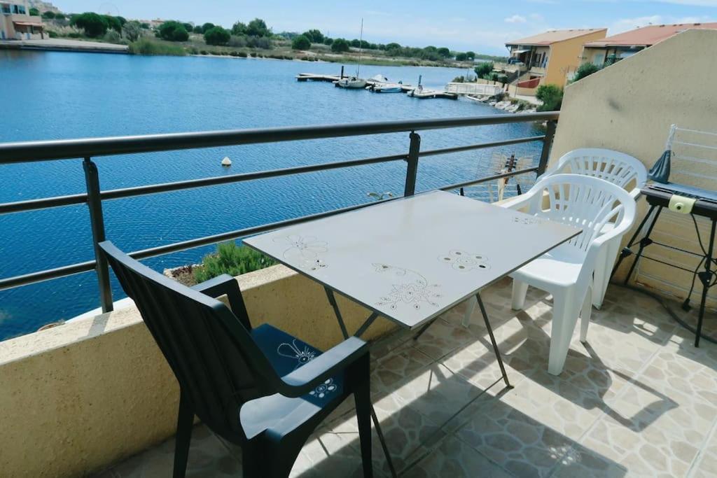Appartement Coup De Coeur Les Pieds Dans L'Eau Ле Баркарес Экстерьер фото